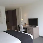 Sanadome & Szálloda 4*