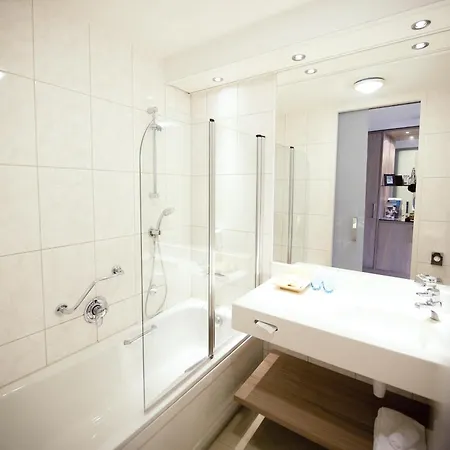 Hotel Sanadome &