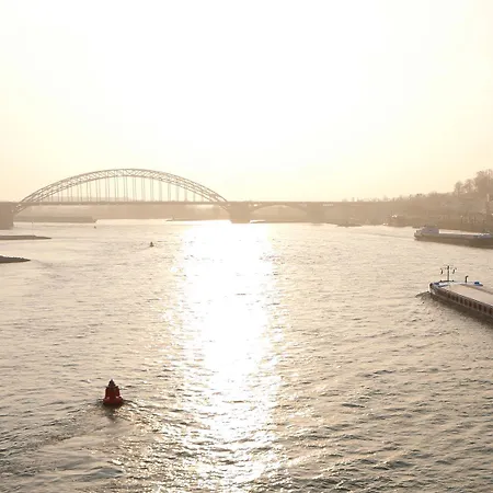 Hotel Sanadome & Nijmegen