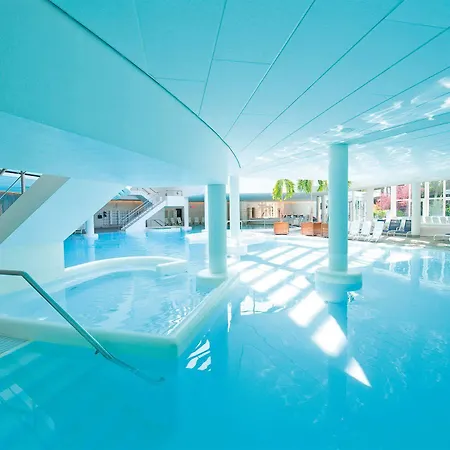 Sanadome & Hotell