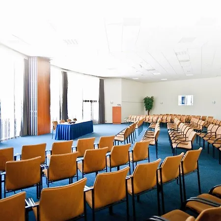 Hotel Sanadome & Nijmegen