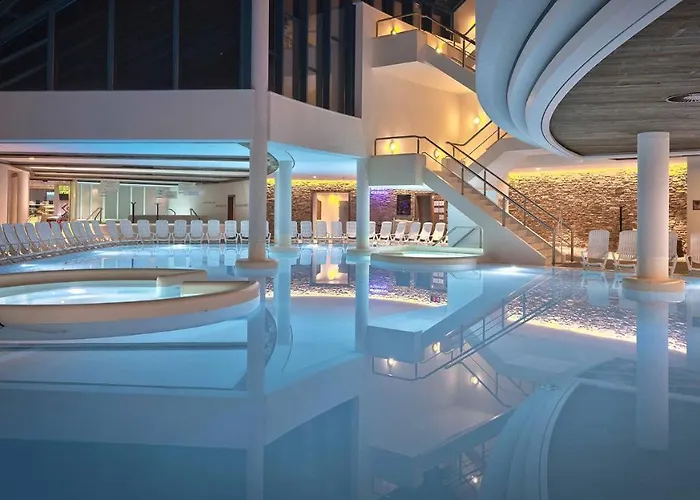 Sanadome & Szálloda Nijmegen