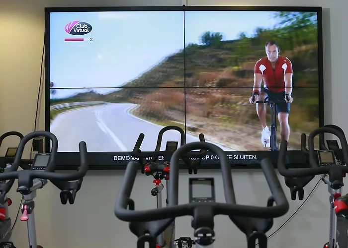 Szálloda Sanadome & 4*