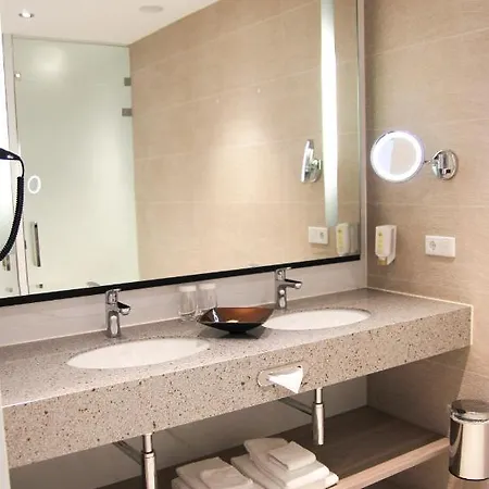Sanadome 4*