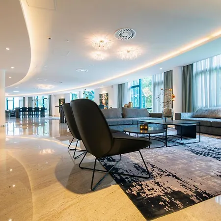 Sanadome Hotel 4*