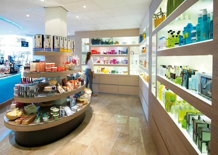 Sanadome & Szálloda